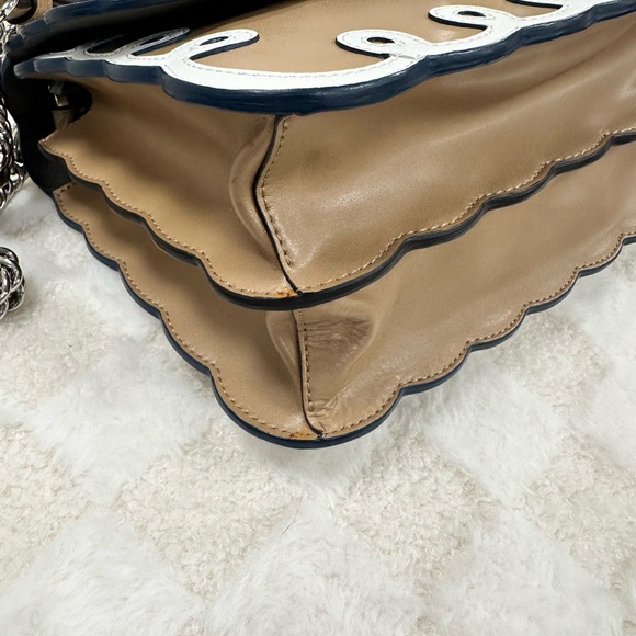 Fendi swirl Kan bag - Picture 3 of 12